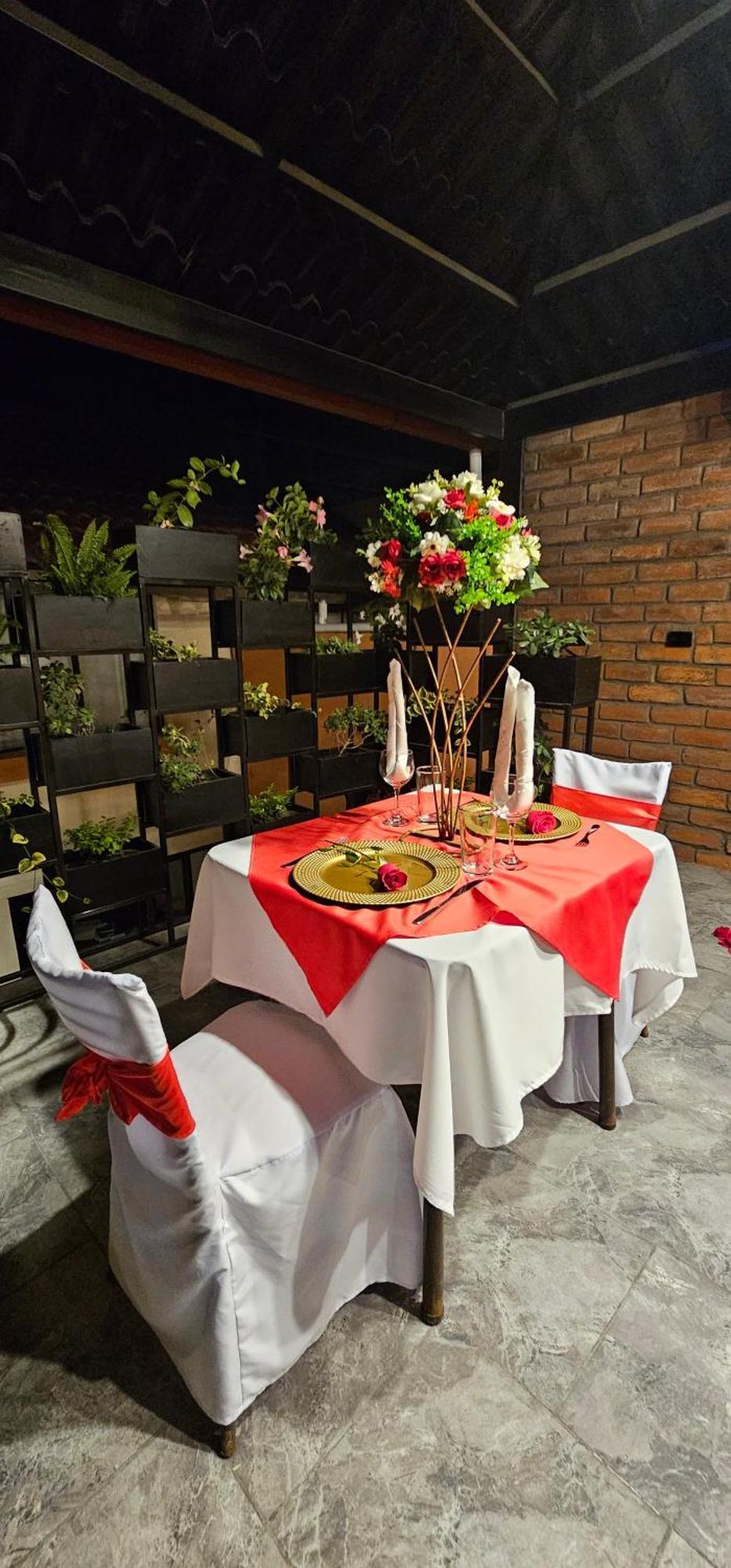 Hotel Tungurahua Baños Esterno foto
